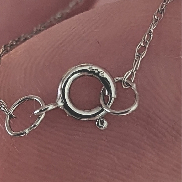 10K solid white gold 18" fine chain necklace - Picture 6 of 6